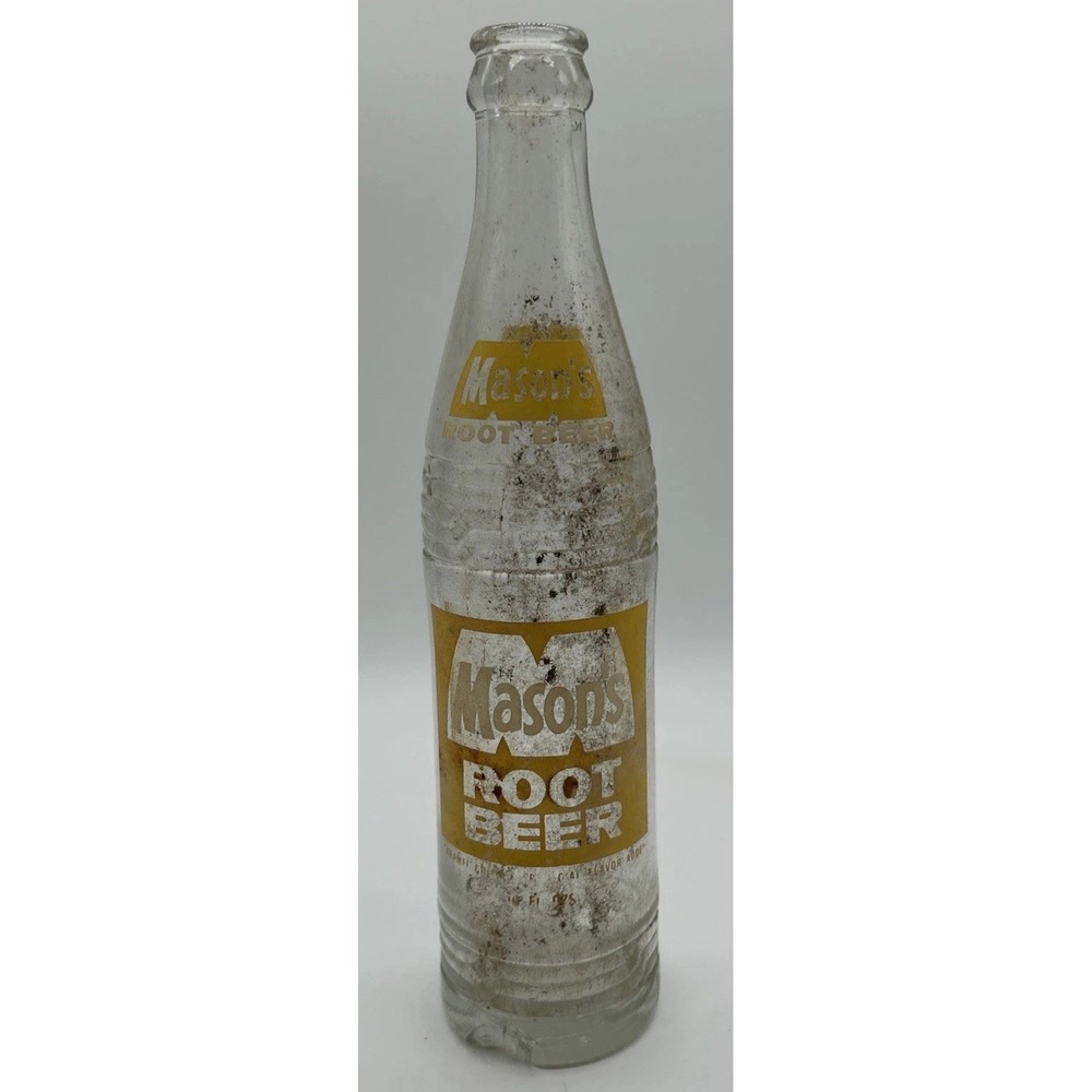 Vintage Mason’s Root Beer Bottle 10oz Yellow ACL Graphics Soda Pop Advertising